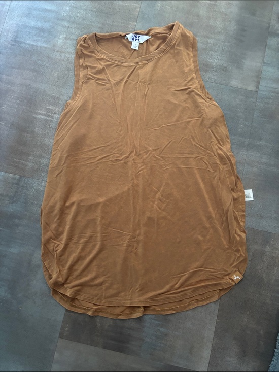 JoyLab Tops - Joy Lab Women’s Small Casual Sleeveless Tank with Curved Hem in Camel Brown